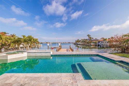 368 41st Ave, ST PETE BEACH, FL, 33706-2660 | Card Image
