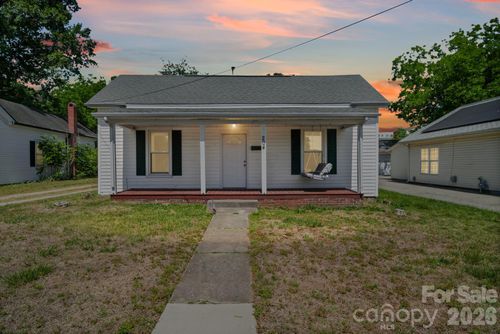 204 S East Avenue, Kannapolis, NC, 28083 | Card Image