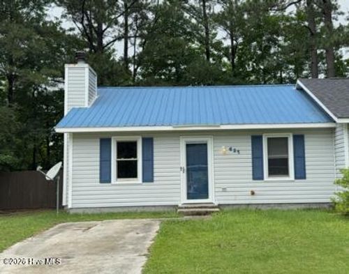 425 Cedar Creek Dr, Jacksonville, NC, 28540-4051 | Card Image