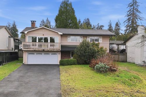 8803 Delwood Dr, Delta, BC, V4C4A1 | Card Image