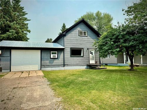 318 Moltke Ave, Langenburg, SK, S0A2A0 | Card Image