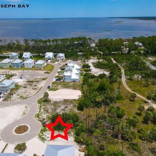 180 Las Palmas Ln, Port St. Joe, FL, 32456-7687 | Card Image