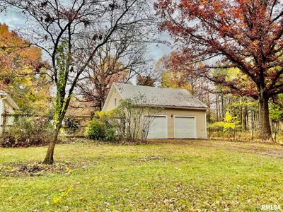 14182 Boy Scout Trail, House other with 2 bedrooms, 1 bathrooms and null parking in Petersburg IL | Image 3