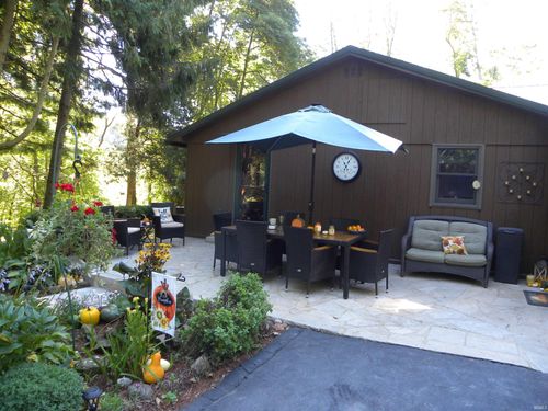 4461 Rocky Hill Rd, Spencer, IN, 47460-5602 | Card Image