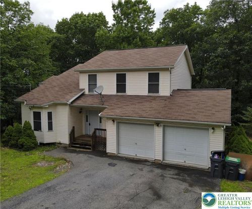 133 Summerton Cir, East Stroudsburg, PA, 18301-7053 | Card Image