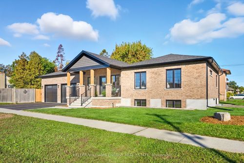 476 Beurling Ave, Oshawa, ON, L1J2Z9 | Card Image