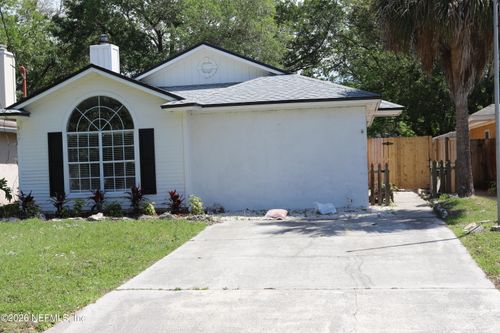 569 Camelia St, Atlantic Beach, FL, 32233-2519 | Card Image
