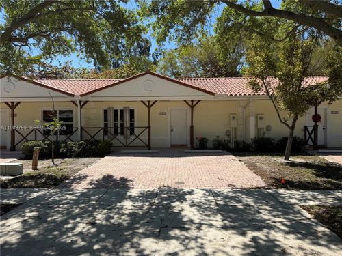 13-7612 Nw 38th Ct, Hollywood, FL, 33024-8412 | Card Image