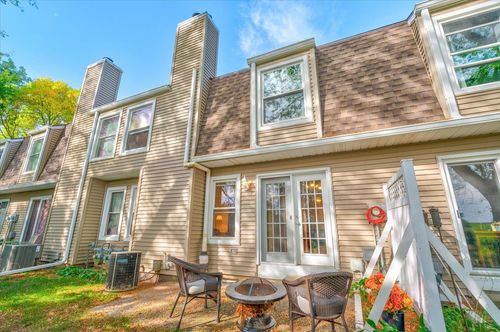 476-476 Basswood Ave, Verona, WI, 53593-1601 | Card Image