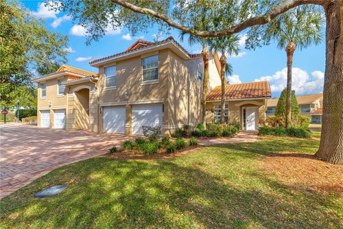 5392 Admiral Way, Oxford, FL, 34484-3702 | Card Image