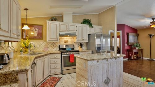92-22840 Sterling, Palm Springs, CA, 92262 | Card Image
