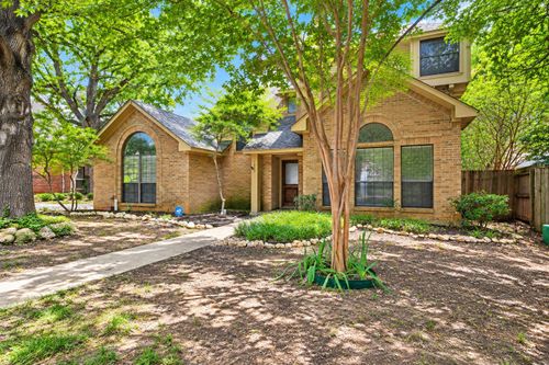 1929 Highland Park Cir, Denton, TX, 76205-6932 | Card Image