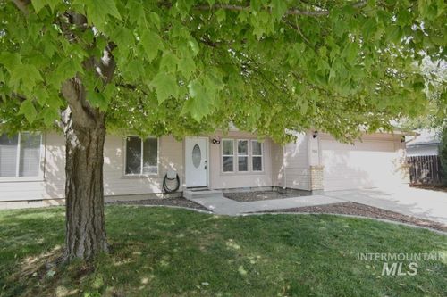 795 N Tall Pine Pl, Meridian, ID, 83642-4339 | Card Image