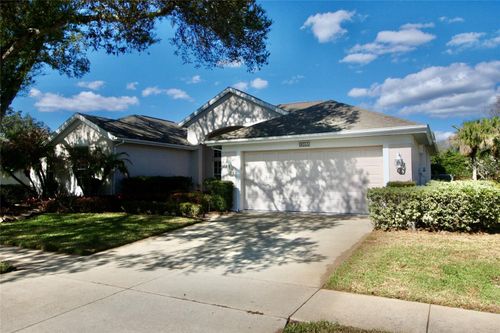8055 Laurel Ridge Dr, MOUNT DORA, FL, 32757-9107 | Card Image
