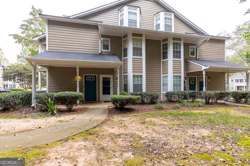 6446 Oakleaf Way, Morrow, GA, 30260-1748 | Card Image