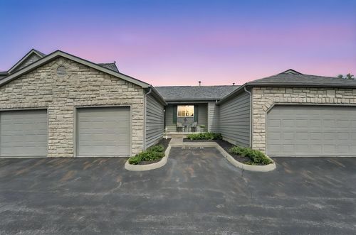 9138 Parkpoint Lane, Lewis Center, OH, 43035 | Card Image