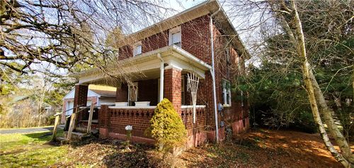 2019 Parkdale Ave, Hermitage, PA, 16148-2229 | Card Image