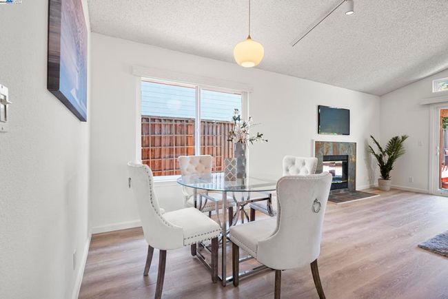 139 Justin Cir, House other with 3 bedrooms, 2 bathrooms and 2 parking in Alameda CA | Image 12