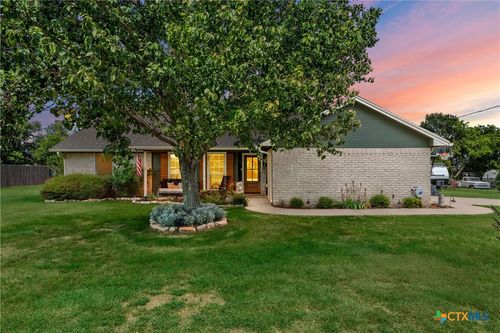 101 Brown Dr, Eddy, TX, 76524-3300 | Card Image