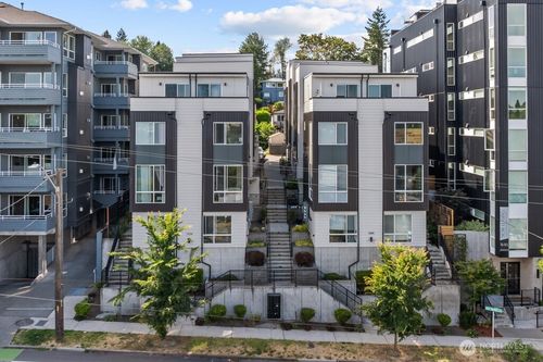 f-3104 Sw Avalon Way, Seattle, WA, 98126-2605 | Card Image