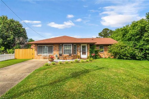 5004 Westgrove Circle, Virginia Beach, VA, 23455 | Card Image