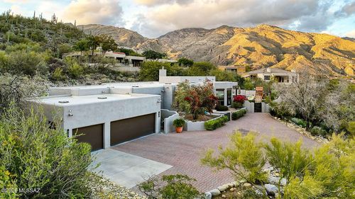 6261 E Calle De Mirar, Tucson, AZ, 85750-1282 | Card Image