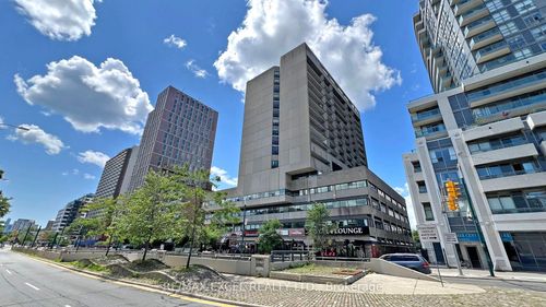 1605-720 Spadina Ave, Toronto, ON, M5S2T9 | Card Image