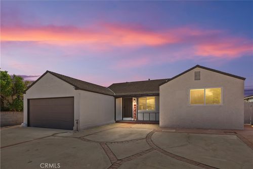 910 E Granada Ct, Ontario, CA, 91764-3520 | Card Image