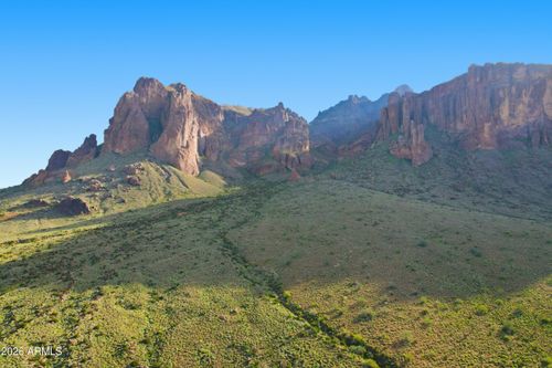 --62 E Reavis St, Apache Junction, AZ, 85119 | Card Image