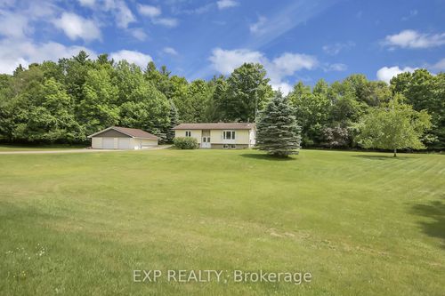 182 Robertson Dr, Lanark, ON, K0G1K0 | Card Image