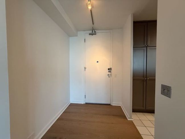 APT-1819 - 910 N Lake Shore Dr, Condo with 3 bedrooms, 2 bathrooms and 1 parking in CHICAGO IL | Image 10