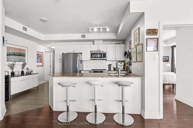 1304 - 90 Landry St, Condo with 2 bedrooms, 2 bathrooms and null parking in Vanier ON | Image 8
