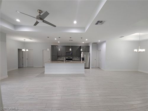 4575 Catalina Ln, BONITA SPRINGS, FL, 34134-7240 | Card Image