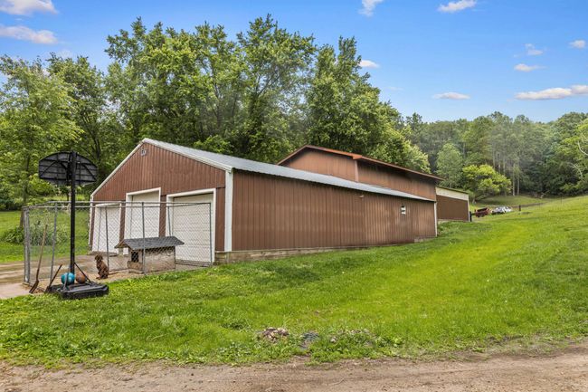 27046 County Rd S, House other with 3 bedrooms, 2 bathrooms and null parking in Blair WI | Image 6