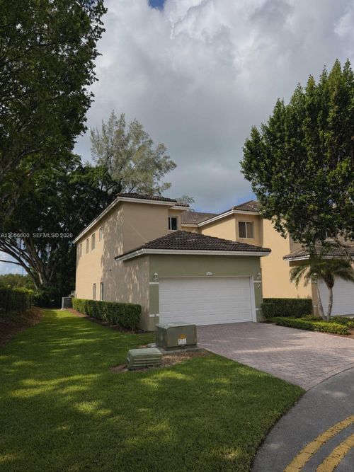 1690 Se 24th Ct, Homestead, FL, 33035-1256 | Card Image