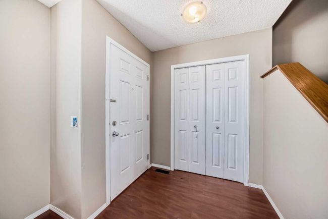 85 Saddlemont Road Ne, Home with 4 bedrooms, 2 bathrooms and 4 parking in Calgary AB | Image 2