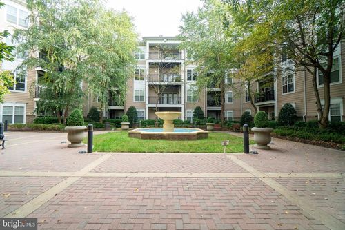 463-501 Hungerford Dr, ROCKVILLE, MD, 20850-5154 | Card Image