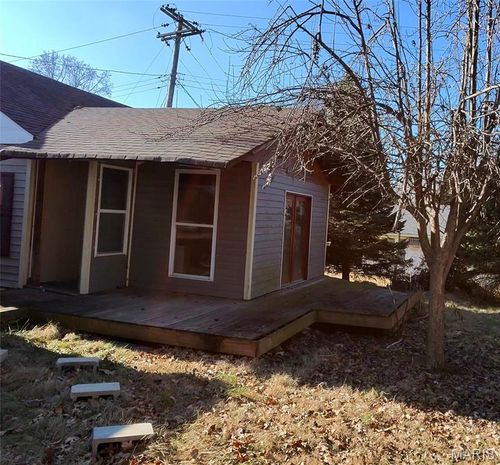 2245 Frank Scott Pkwy W, Belleville, IL, 62223-4602 | Card Image