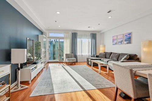 apt-4b-203-207 Hackensack Ave, Weehawken, NJ, 07086-5803 | Card Image