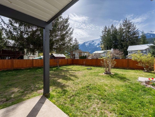 7390 Larch Street, House other with 3 bedrooms, 3 bathrooms and 5 parking in Pemberton BC | Image 29