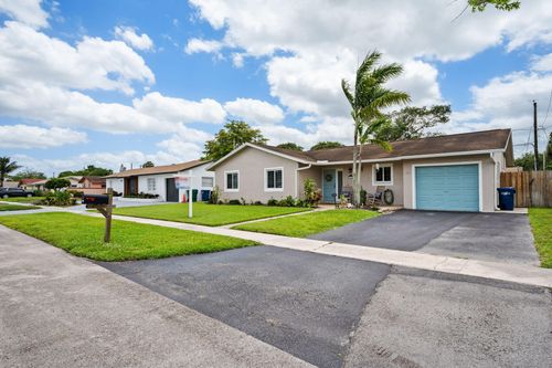 8560 Nw 45th Ct, Lauderhill, FL, 33351-5460 | Card Image