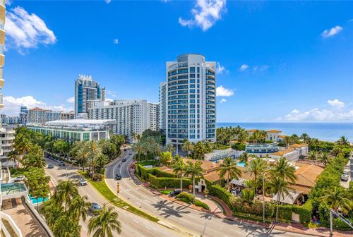1007-5880 Collins Ave, Miami Beach, FL, 33140-2206 | Card Image