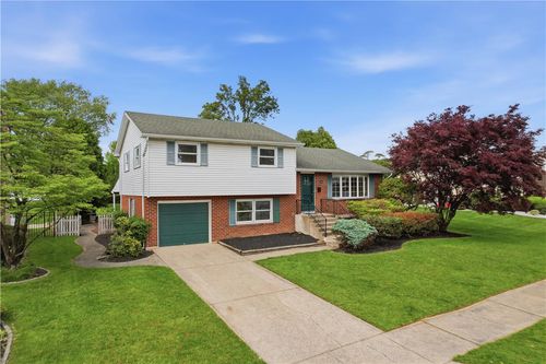 1936 Kingsley Dr, Bethlehem, PA, 18018-1537 | Card Image