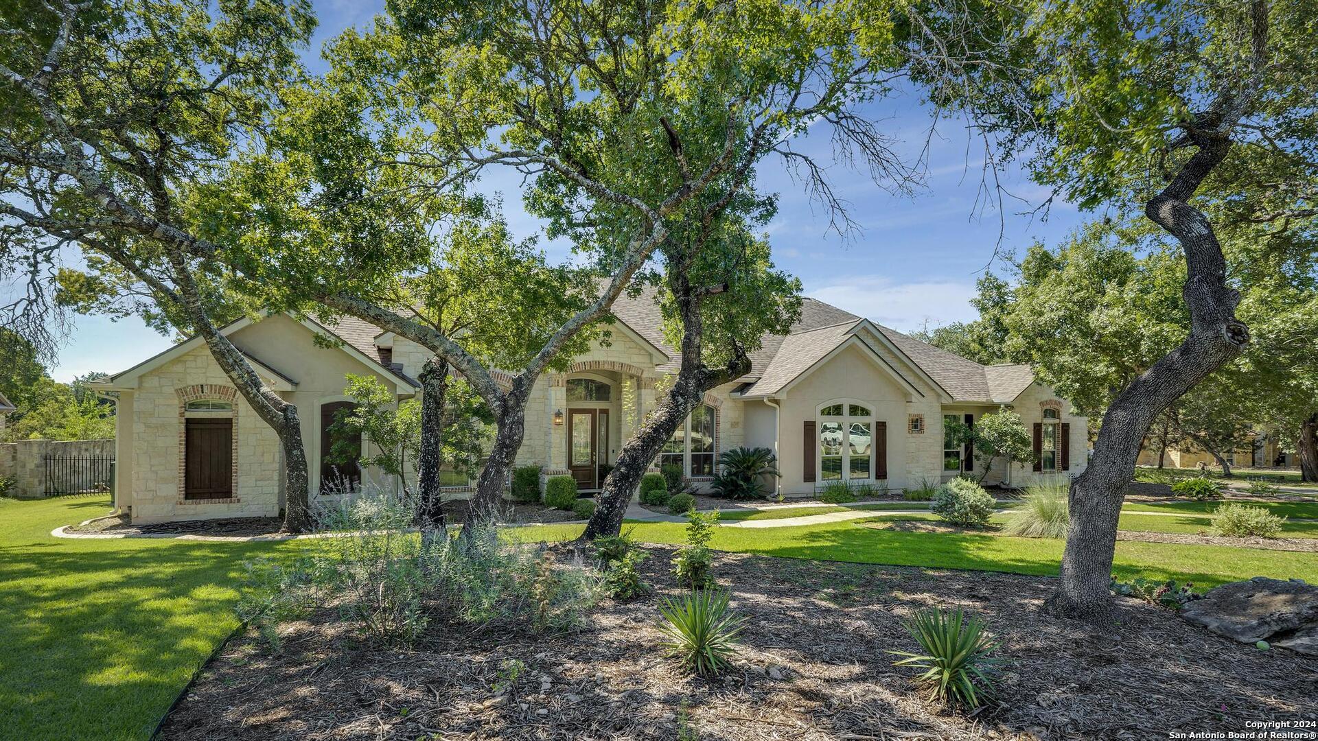 Fall Spgs, Boerne, TX 78006