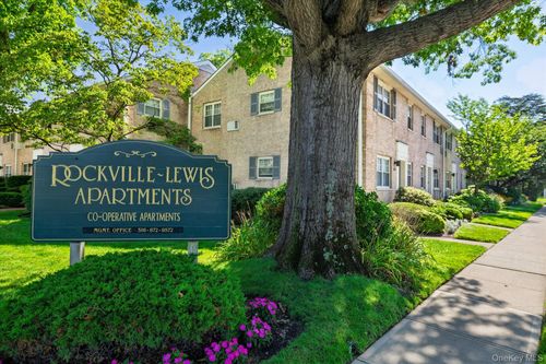 a-411 Merrick Rd, Rockville Centre, NY, 11570-5426 | Card Image