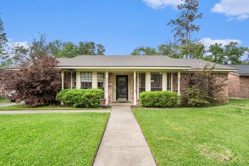 17511 Possums Run Dr, Humble, TX, 77396-1633 | Card Image