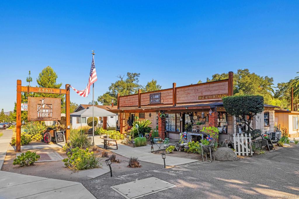Commercial Sale in Alpine