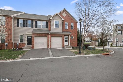 18 Panfili Ln, Hamilton, NJ, 08610-5813 | Card Image