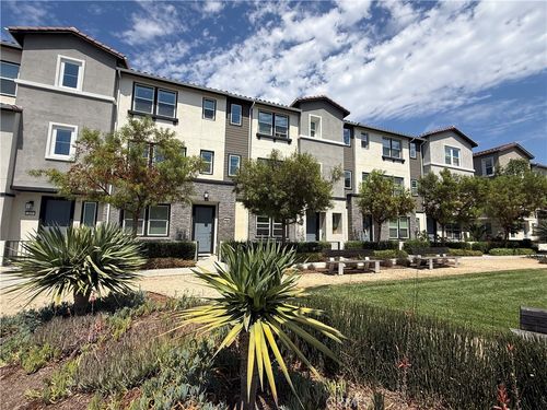 371 Bellver, Lake Forest, CA, 92630-7612 | Card Image