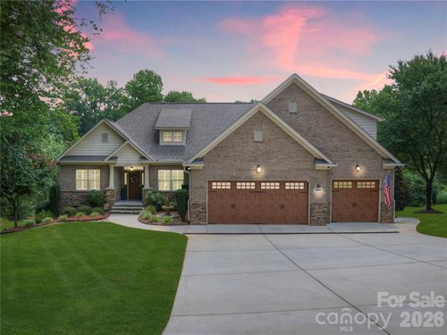 2551 Eagle Drive Ne, Conover, NC, 28613 | Card Image